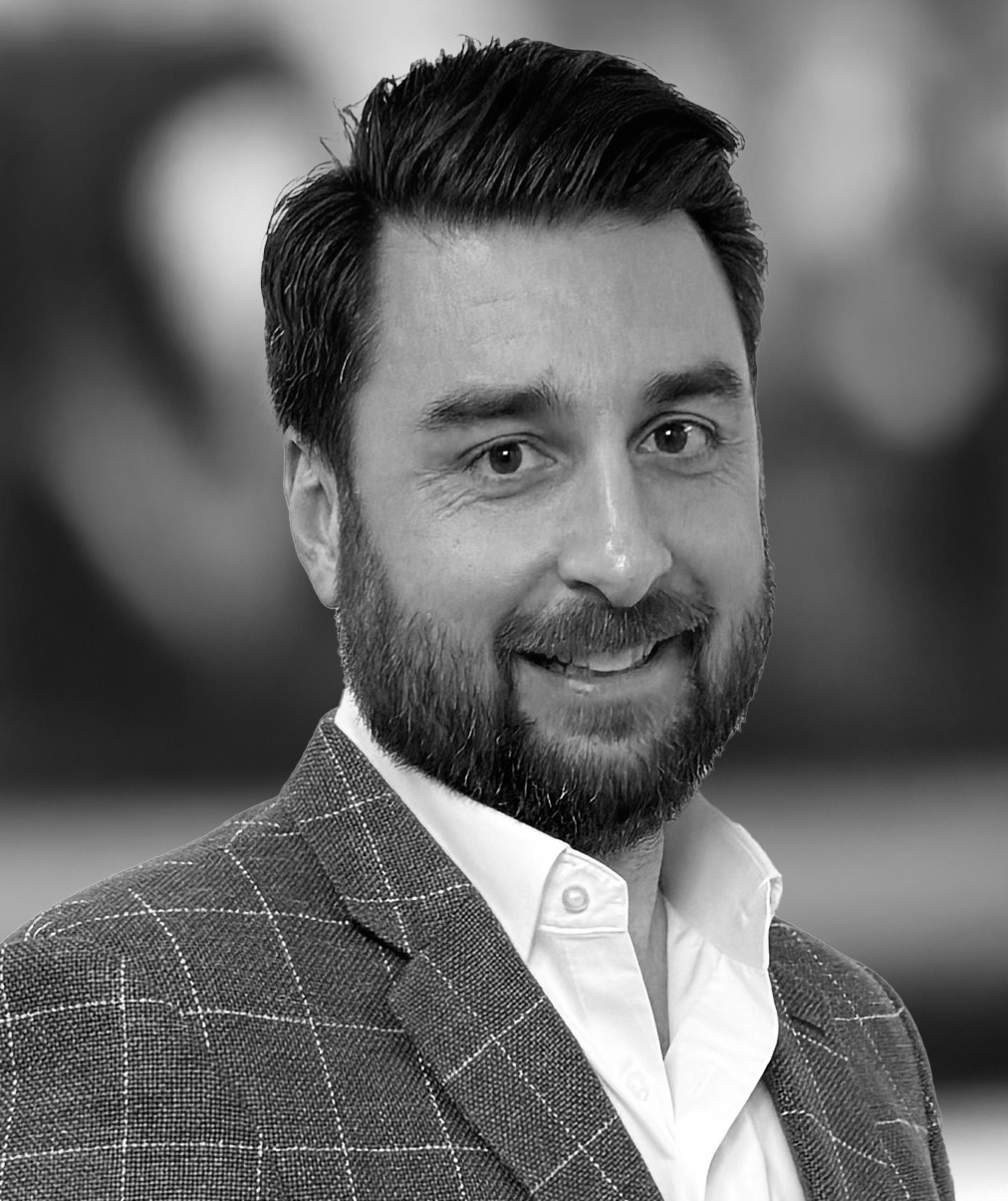 Nick_Headshot_BW_smile_v2